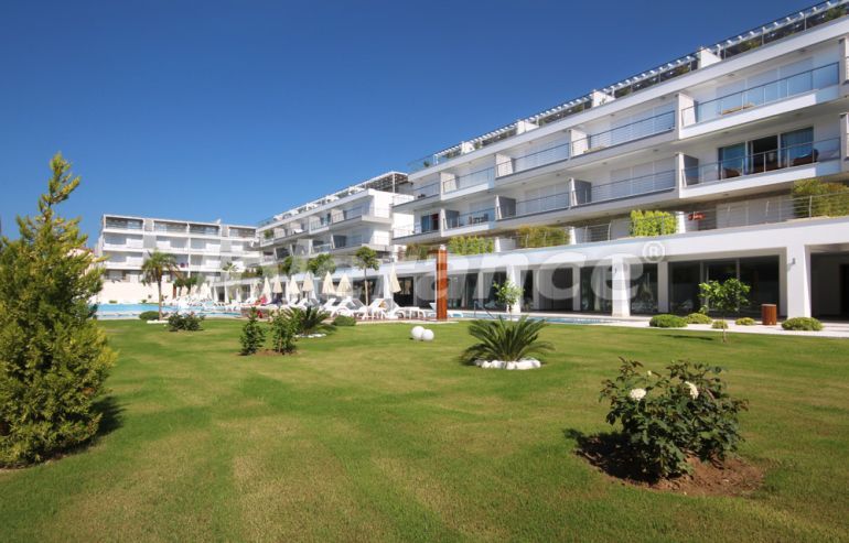 Apartment in Side with pool - buy realty in Turkey - 138878