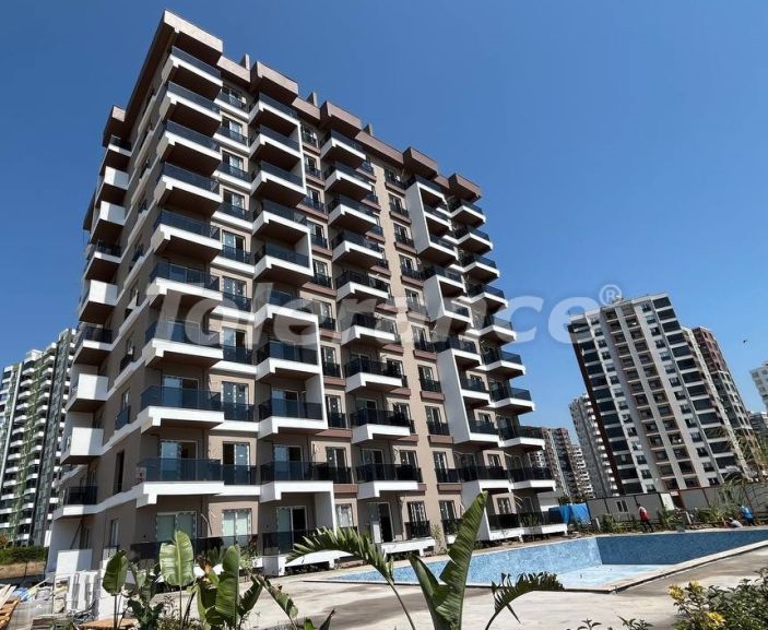 Appartement in Tece, Mersin zwembad - onroerend goed kopen in Turkije - 110565