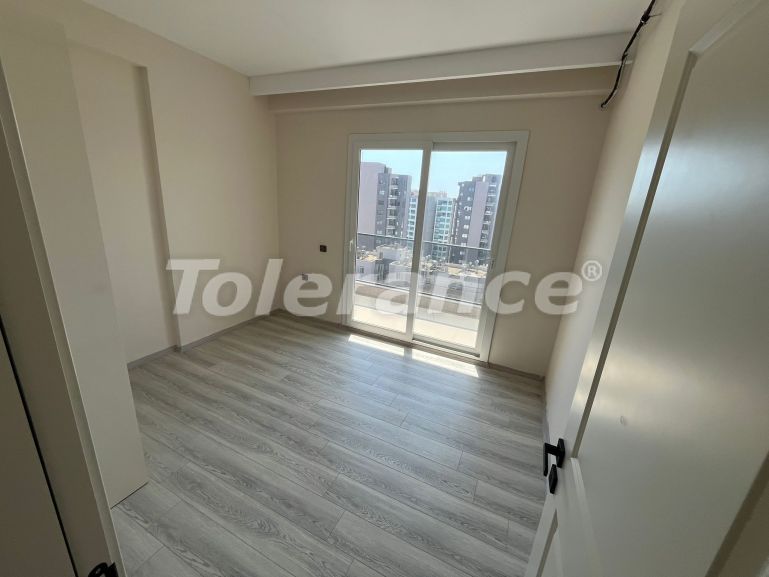 Appartement in Tece, Mersin zeezicht zwembad - onroerend goed kopen in Turkije - 112042