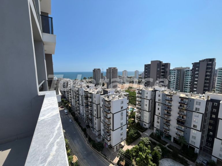 Appartement in Tece, Mersin zeezicht zwembad - onroerend goed kopen in Turkije - 112049