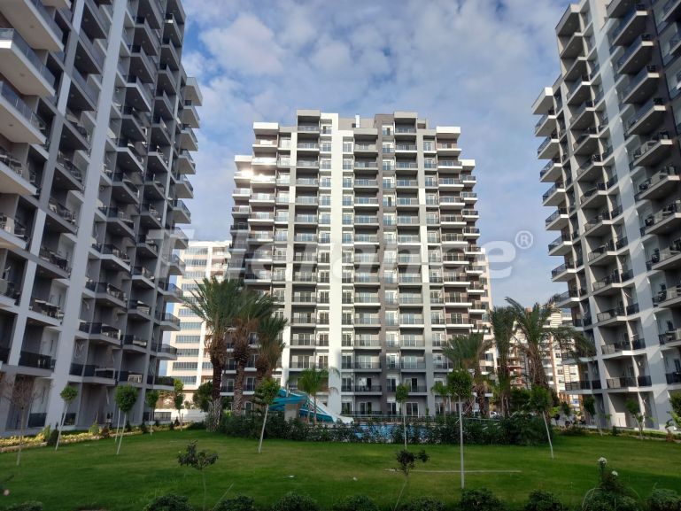 Appartement in Tece, Mersin zeezicht zwembad - onroerend goed kopen in Turkije - 112059
