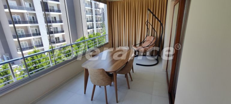 Appartement in Tece, Mersin zwembad - onroerend goed kopen in Turkije - 116819
