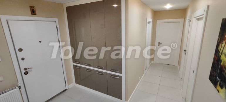 Appartement in Tece, Mersin zwembad - onroerend goed kopen in Turkije - 116825