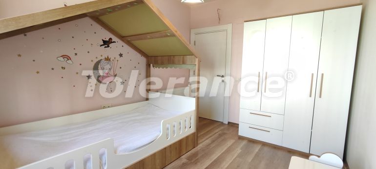 Appartement in Tece, Mersin zwembad - onroerend goed kopen in Turkije - 116844