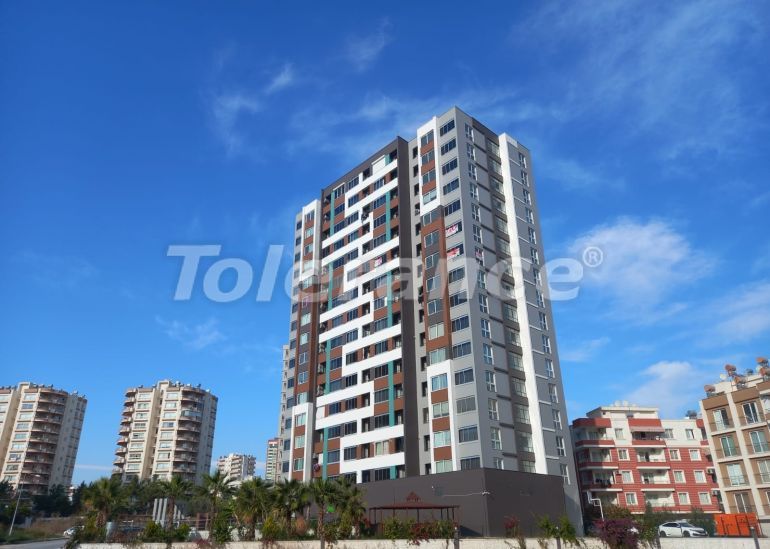 Apartment in Yenisehir, Mersin with pool - buy realty in Turkey - 114474