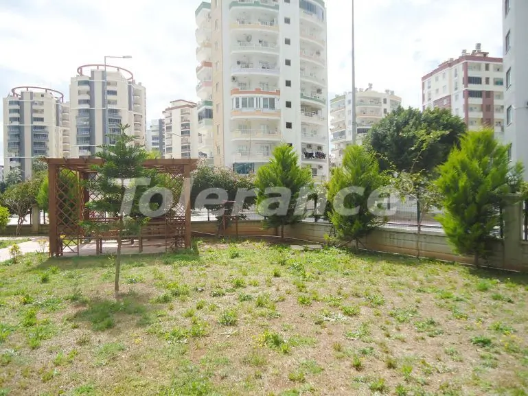 Apartment in Yenisehir, Mersin pool - 34781 Apartment in Yenisehir, Mersin pool - buy realty in Turkey - 34781