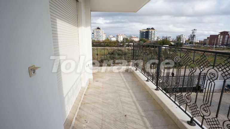 Commercial real estate in Kepez, Antalya - buy realty in Turkey - 48107