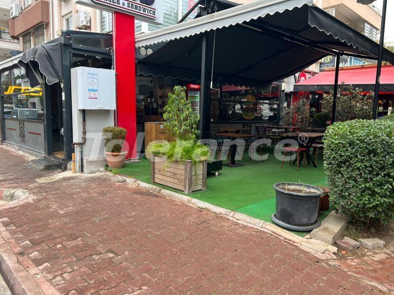 ملک تجاری که در لارا, آنتالیا - خرید ملک در ترکیه - 66925