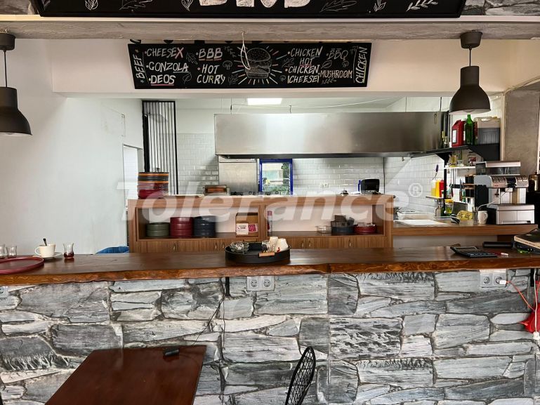 ملک تجاری که در لارا, آنتالیا - خرید ملک در ترکیه - 66926