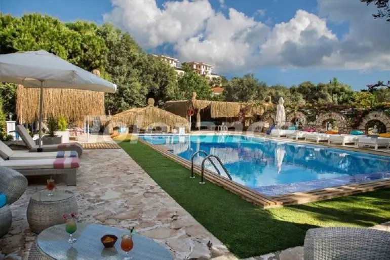 Hotel in Kas pool - buy realty in Turkey - 30552