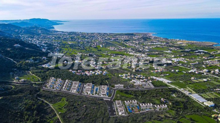 Квартира от застройщика в Кирения, Северный Кипр вид на море с бассейном в рассрочку: купить недвижимость в Турции - 82851
