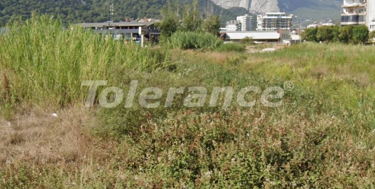 Land lot in Konyaaltı, Antalya - buy realty in Turkey - 137013