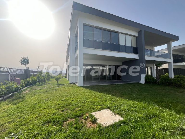 ویلا از سازنده که در آلتینتاش, آنتالیا استخر - خرید ملک در ترکیه - 107535