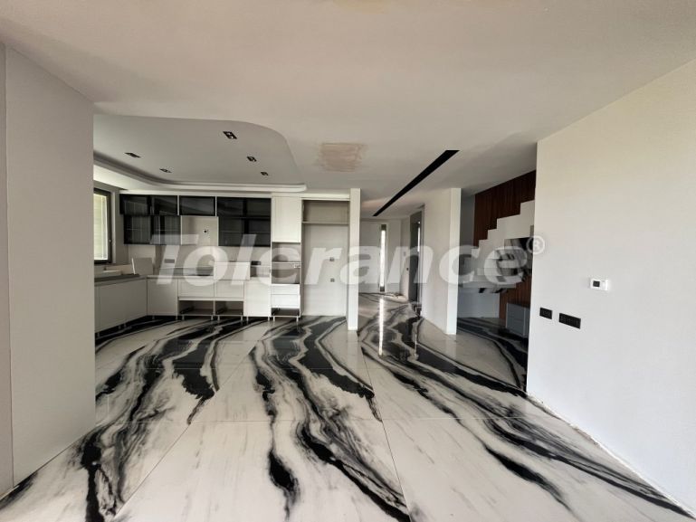 ویلا از سازنده که در آلتینتاش, آنتالیا استخر - خرید ملک در ترکیه - 107543