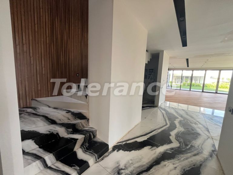 ویلا از سازنده که در آلتینتاش, آنتالیا استخر - خرید ملک در ترکیه - 107547