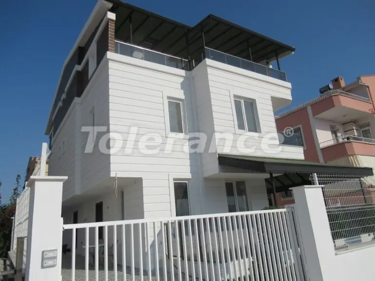 Villa in Antalya - buy realty in Turkey - 30344