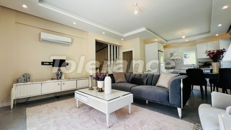 Villa in Aslanbudcak, Kemer with pool - buy realty in Turkey - 136584