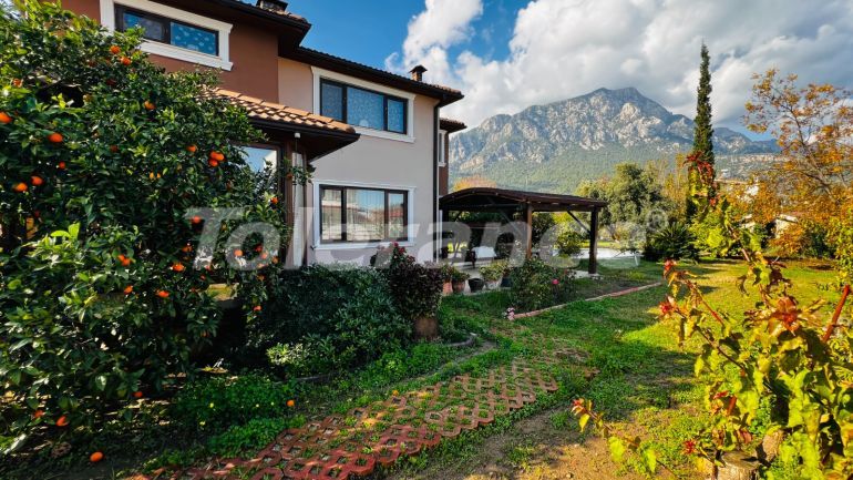 Villa in Arslanbucak, Kemer zwembad - onroerend goed kopen in Turkije - 136745
