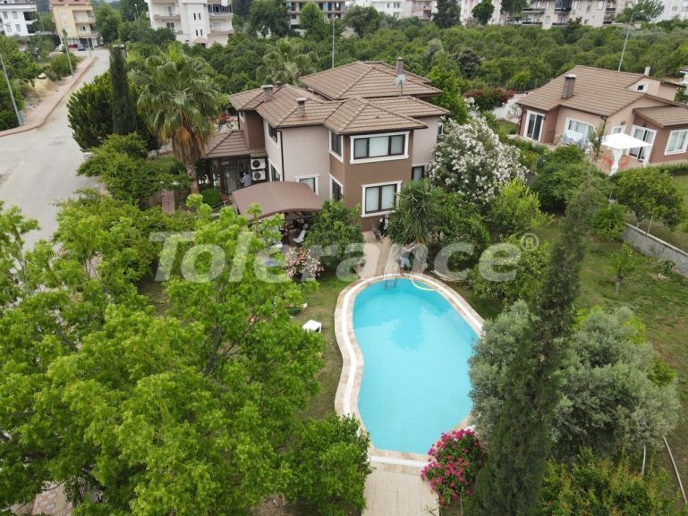 Villa in Arslanbucak, Kemer zwembad - onroerend goed kopen in Turkije - 136749