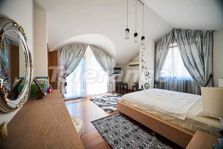 Villa in Arslanbucak, Kemer mit pool - immobilien in der Türkei kaufen - 146747