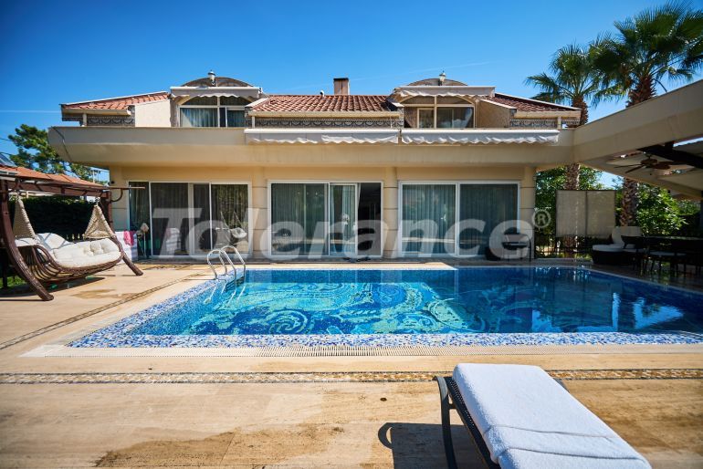 Villa in Arslanbucak, Kemer mit pool - immobilien in der Türkei kaufen - 146757