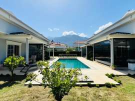 ویلا که در آسلانبوجاک کمر استخر - خرید ملک در ترکیه - 136350