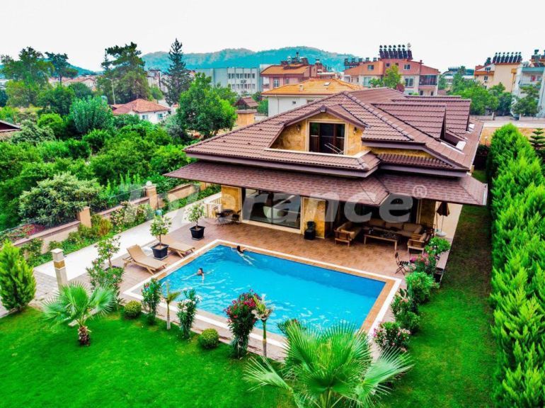 Villa in Aslanbudcak, Kemer - buy realty in Turkey - 67331