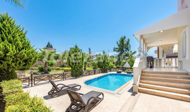 Villa van de ontwikkelaar in Avsallar, Alanya zeezicht zwembad - 127110 Villa van de ontwikkelaar in Avsallar, Alanya zeezicht zwembad - onroerend goed kopen in Turkije - 127110