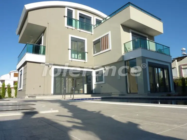 Villa in center, Belek pool - buy realty in Turkey - 22450
