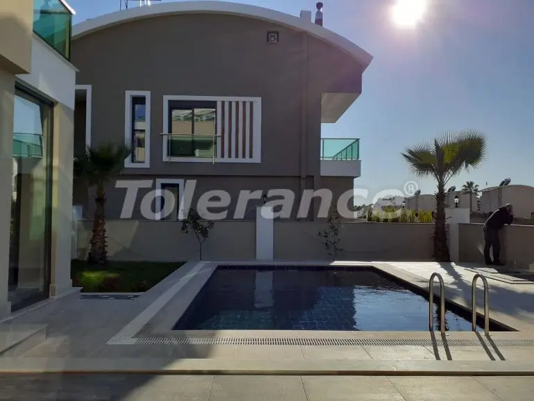 Villa in center, Belek pool - buy realty in Turkey - 22482