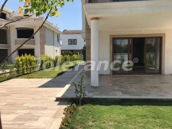 Villa du développeur еn Belek piscine - acheter un bien immobilier en Turquie - 518