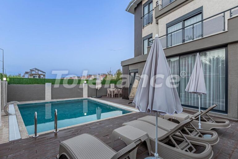 Villa van de ontwikkelaar in Belek zwembad - onroerend goed kopen in Turkije - 64367