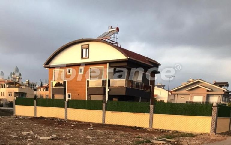Villa from the developer in Belek with pool - buy realty in Turkey - 66997