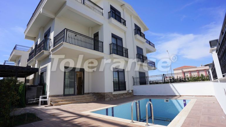Villa vom entwickler in Belek pool - immobilien in der Türkei kaufen - 78571