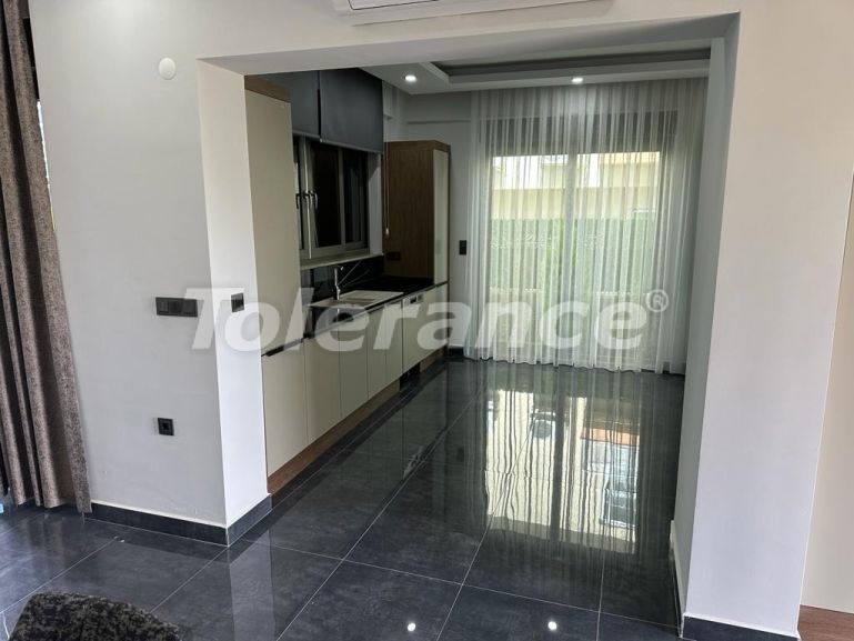 Villa in Belek zwembad - onroerend goed kopen in Turkije - 79244