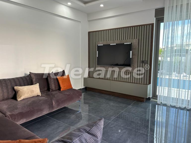 Villa in Belek zwembad - onroerend goed kopen in Turkije - 79247