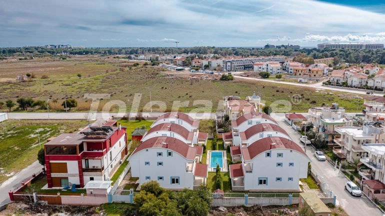 Villa in Belek with pool - buy realty in Turkey - 82035