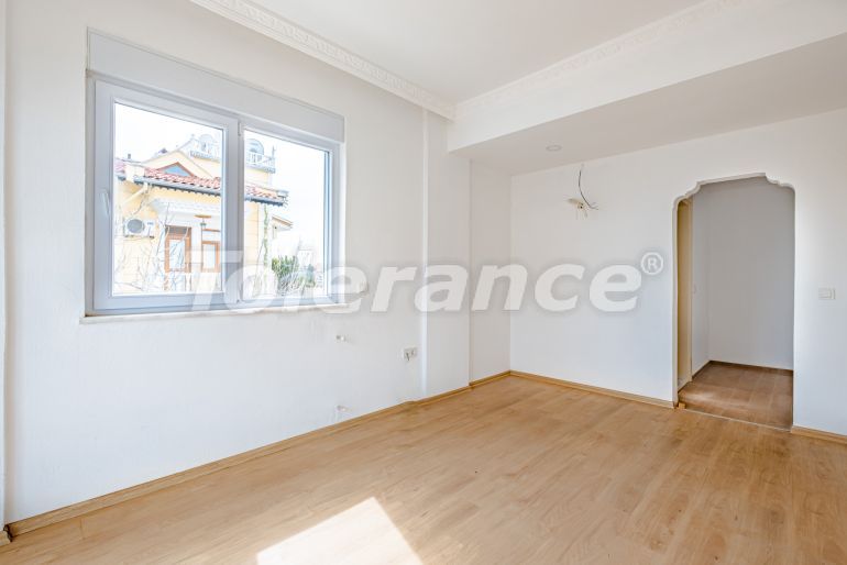 Villa in Belek with pool - buy realty in Turkey - 82067