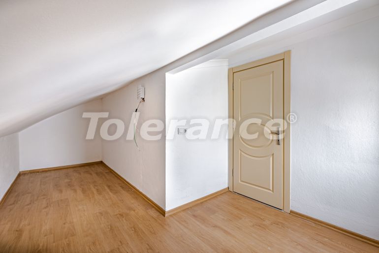 Villa in Belek with pool - buy realty in Turkey - 82090