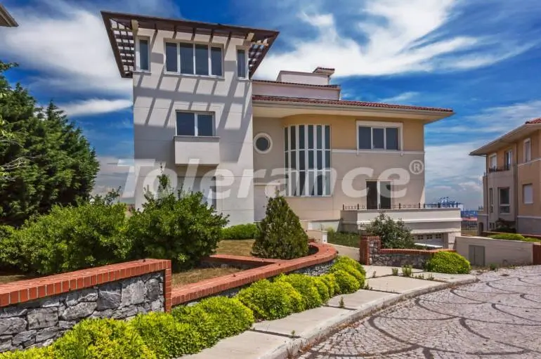 Villa in Beylikduzu, İstanbul with sea view with pool with installment - 20140 Villa in Beylikduzu, İstanbul with sea view with pool with installment - buy realty in Turkey - 20140