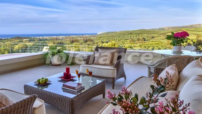 Villa from the developer in Beylikduzu, İstanbul pool - buy realty in Turkey - 26662