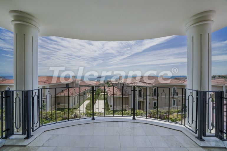 Villa from the developer in Beylikduzu, İstanbul with sea view with pool - 65804 Villa from the developer in Beylikduzu, İstanbul with sea view with pool - buy realty in Turkey - 65804