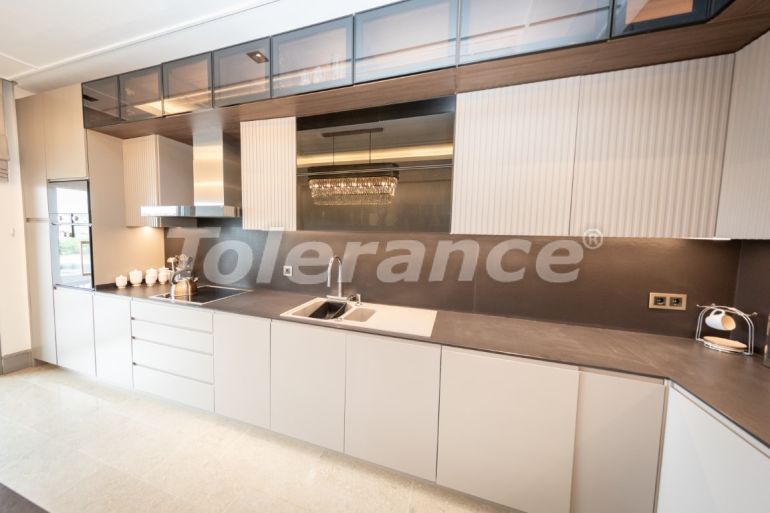 Villa from the developer in Buyukcekmece, İstanbul with pool - 100105 Villa from the developer in Buyukcekmece, İstanbul with pool - buy realty in Turkey - 100105