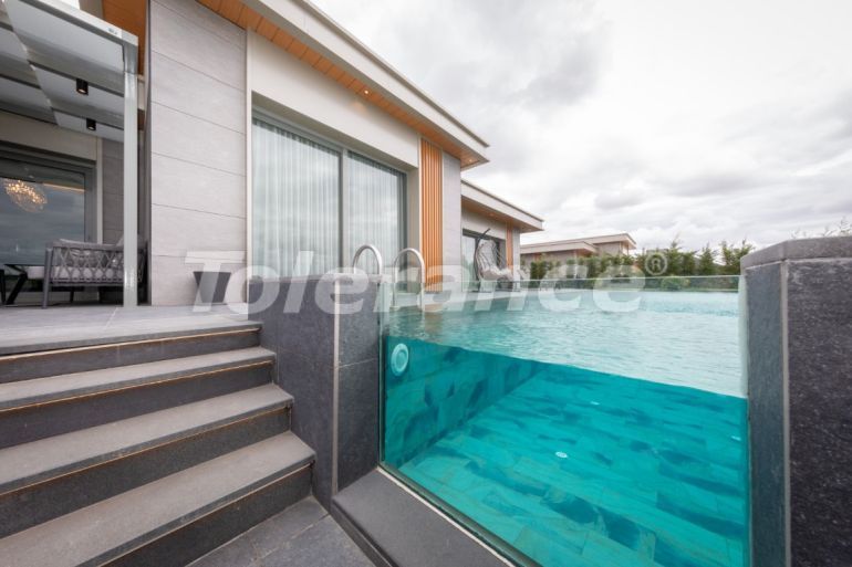 Villa from the developer in Buyukcekmece, İstanbul with pool - 100152 Villa from the developer in Buyukcekmece, İstanbul with pool - buy realty in Turkey - 100152