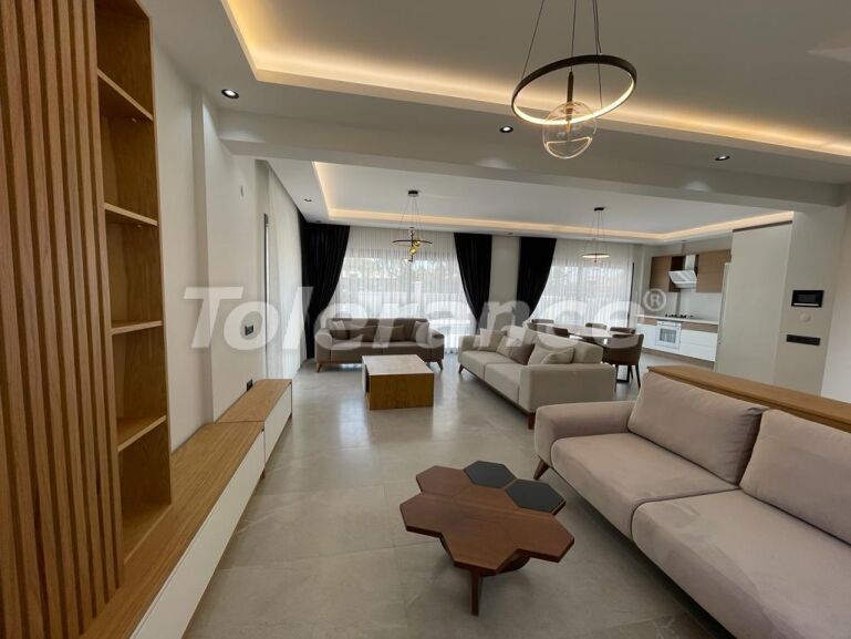 Villa in Çalış Beach, Fethiye with pool - buy realty in Turkey - 57543