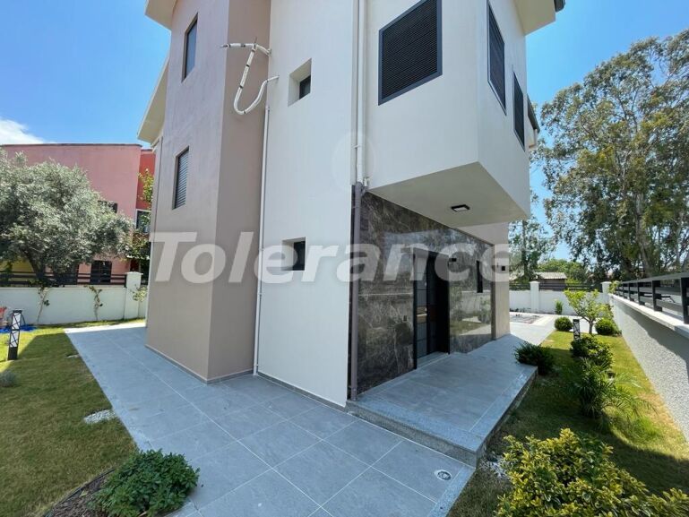 Villa in Çalış Beach, Fethiye with pool - buy realty in Turkey - 57560