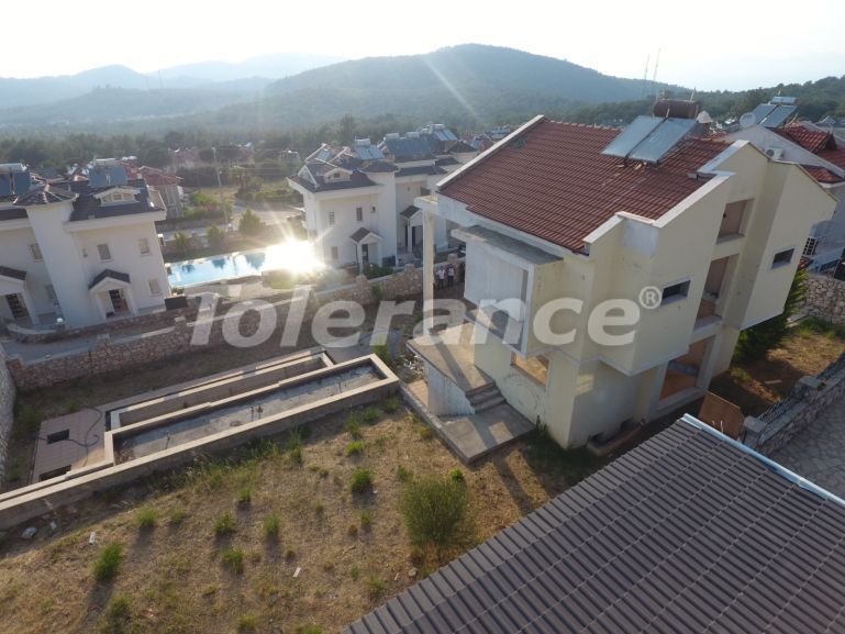 فلل من المتعهد في:في تشالش فتحية اطلالة على البحر مسبح - 69771 فلل من المتعهد في:في تشالش فتحية اطلالة على البحر مسبح - شراء عقار في تركيا - 69771