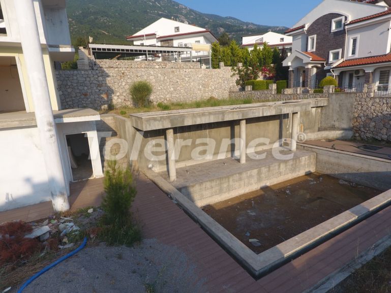 فلل من المتعهد في:في تشالش فتحية اطلالة على البحر مسبح - 69772 فلل من المتعهد في:في تشالش فتحية اطلالة على البحر مسبح - شراء عقار في تركيا - 69772