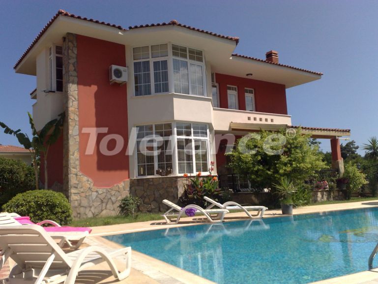 Villa in Çamyuva, Kemer with pool - buy realty in Turkey - 125690