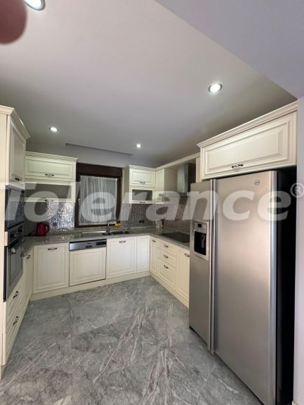 Villa еn Çamyuva, Kemer piscine - acheter un bien immobilier en Turquie - 133205